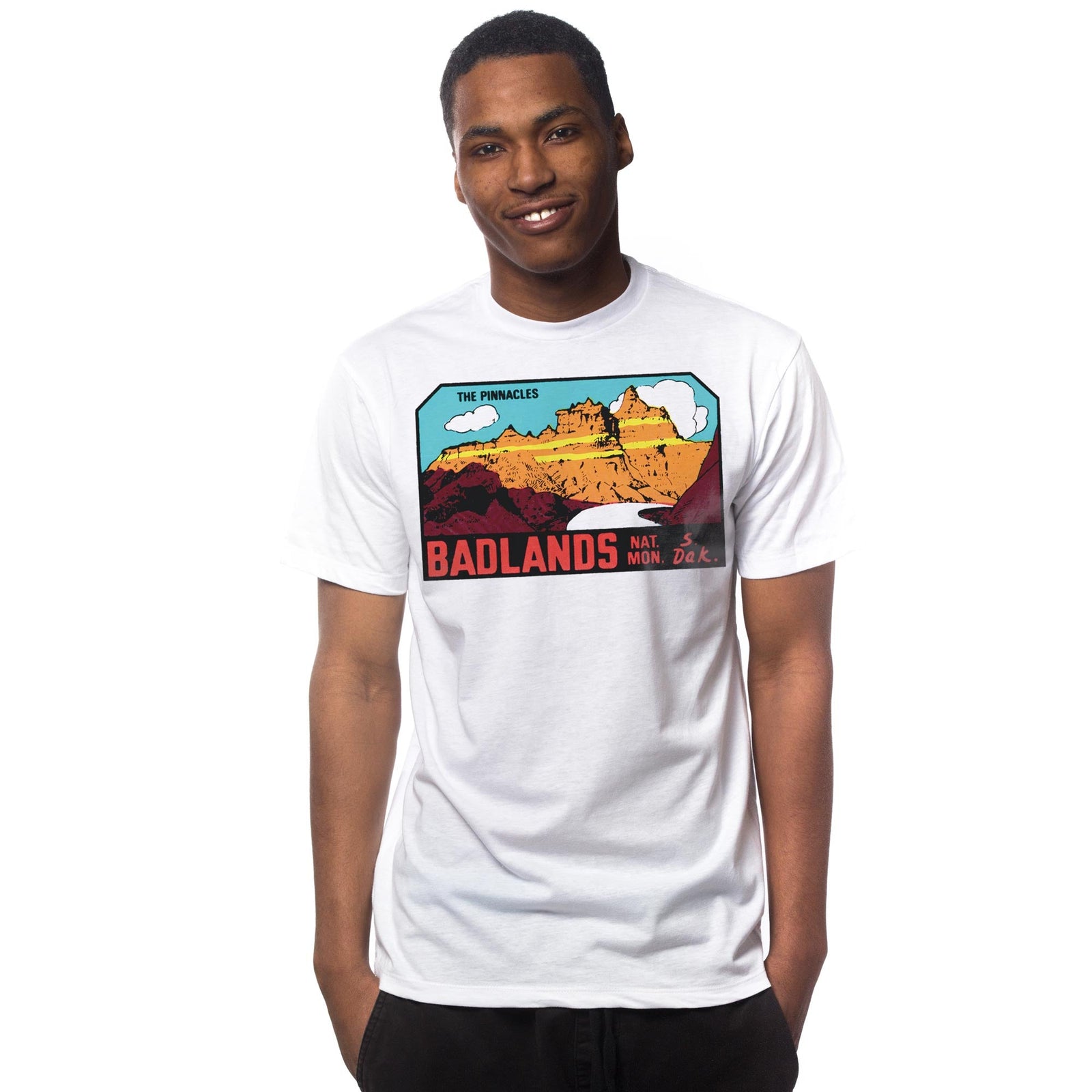 Men's Badlands Pinnacles Vintage Graphic T-Shirt | Cool SD Pinnacles Tee on Model | Solid Threads