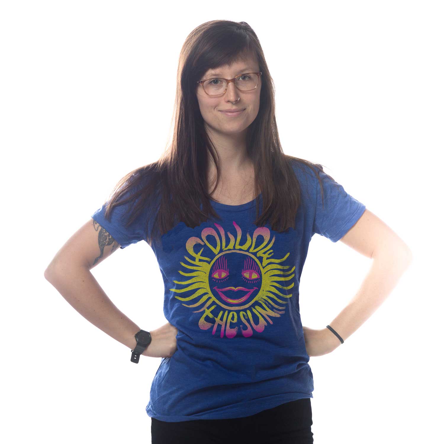 Women's Follow The Sun Cool Beach Graphic T-Shirt | Vintage Hippie Tee on Model | Solid Threads