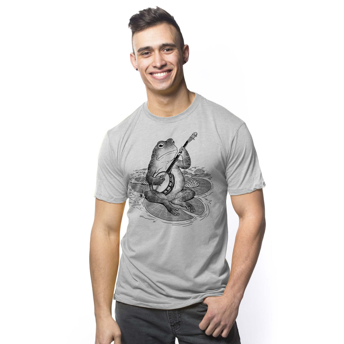 Men's Country Frog Designer Graphic T-Shirt | Vintage Banjo Lilypad Tee On Model | Solid Threads