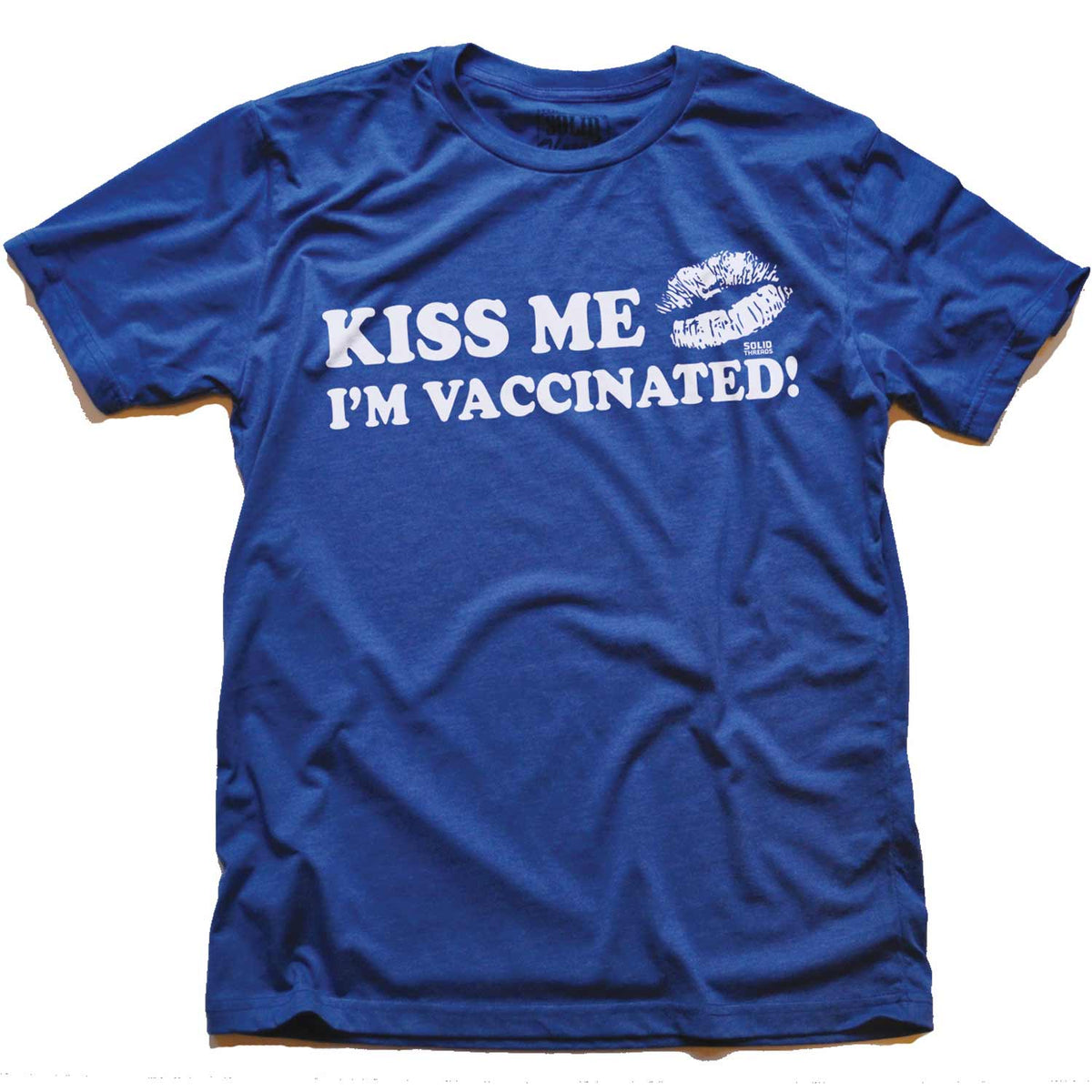 Men&#39;s Kiss Me I&#39;m Vaccinated Cool Vintage Graphic Tee Proceeds Support Science | Solid Threads
