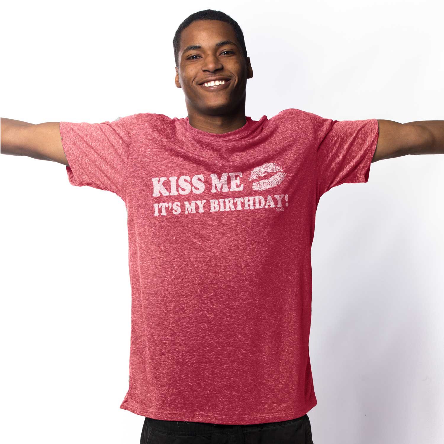 Men's Kiss Me It's My Birthday Cool Celebration Graphic T-Shirt | Funny Party Tee | Solid Threads