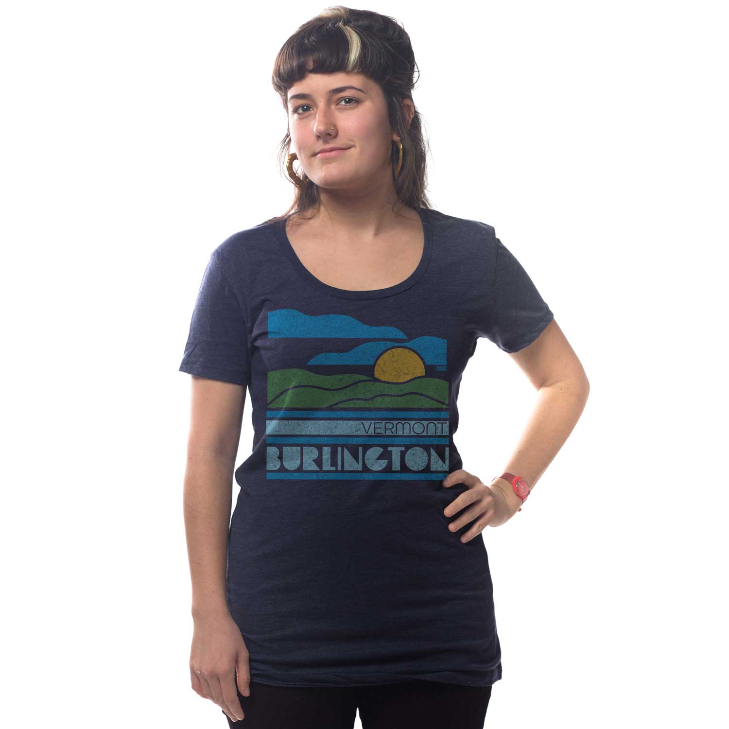 Women's Burlington, VT Sunset Cool T-Shirt | Vintage Lake Champlain Tee on Model | Solid Threads