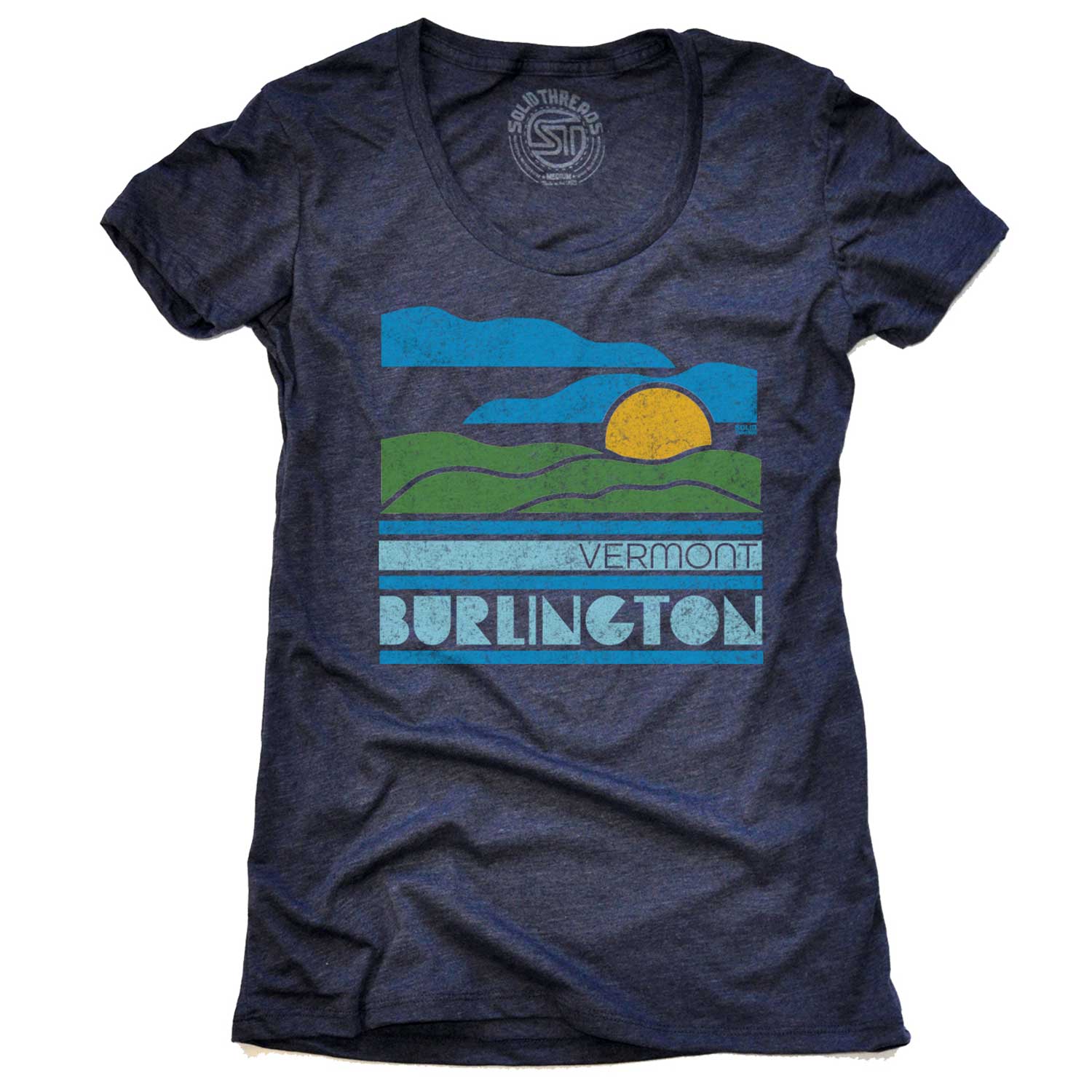 Women's Burlington Vermont Sunset Vintage Inspired Scoopneck T-shirt | Cool Retro Lake Champlain Graphic Tee | Solid Threads
