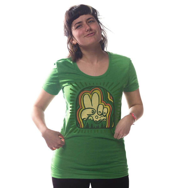 Women's Peace Mountains Cool Graphic T-Shirt | Retro Artsy Nature
